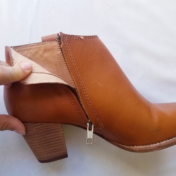 Madewell |Tan Leather Billy Boots size 10 - Picture 12 of 15
